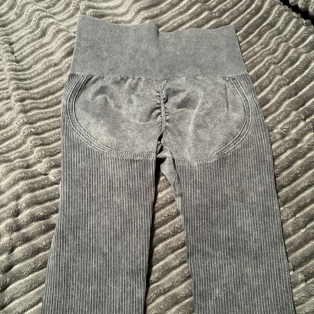 workout leggings